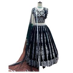 - Attractive Lehenga Choli with Dupatta - image 3 | Saree Palace Germany | Bazaa