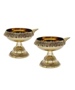 Karthik Deep with stand | Diya | Lamp | Agal Vilakku | Brass | Medium size | set of 2 - image 3 | Indi Store