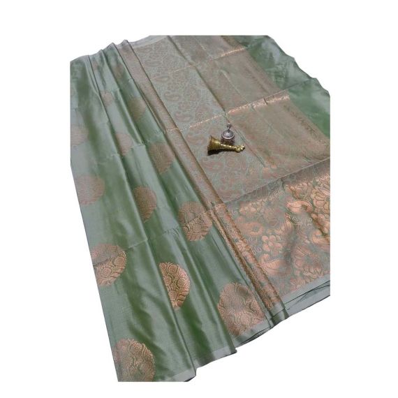 Pista Green Semi Soft Silk Saree - image 3 | Saree Palace Germany